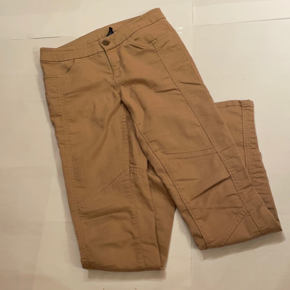 Tan Riding Pants 🤎